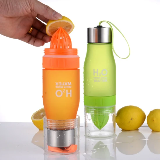 Botella de agua plástica del jugo de limón del infusor de la taza al aire libre de la venta caliente